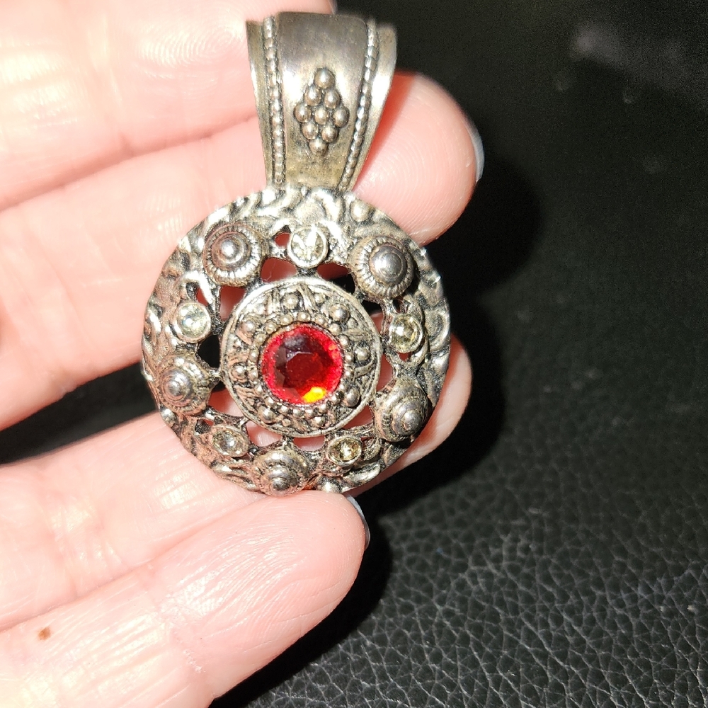 Elegant Red Pendant